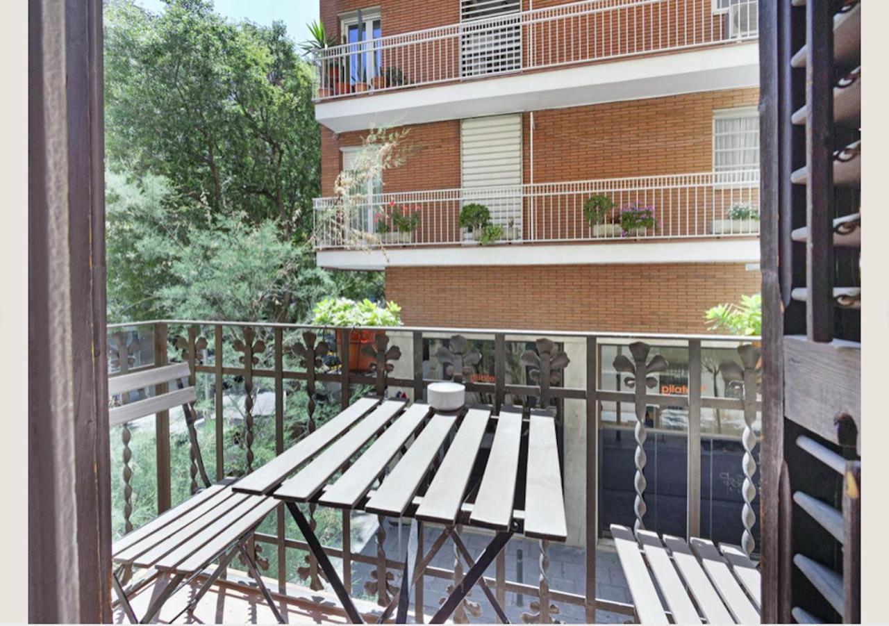 Great Apartment In Sagrada Familia With Balcony Barcelona Ngoại thất bức ảnh