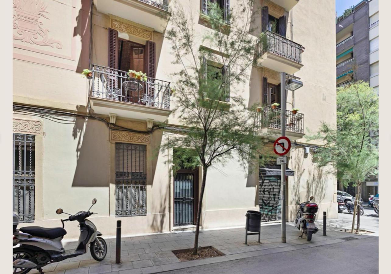 Great Apartment In Sagrada Familia With Balcony Barcelona Ngoại thất bức ảnh