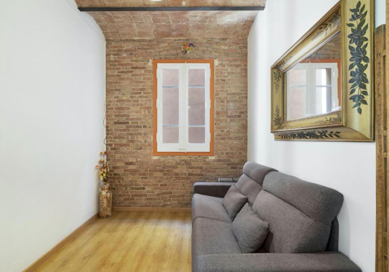 Great Apartment In Sagrada Familia With Balcony Barcelona Ngoại thất bức ảnh