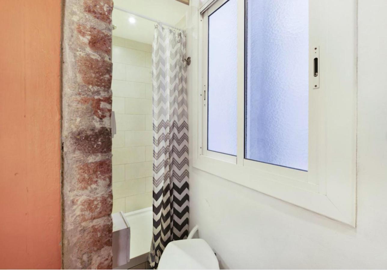 Great Apartment In Sagrada Familia With Balcony Barcelona Ngoại thất bức ảnh